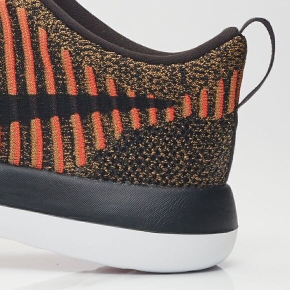 Nike Roshe Two Flyknit   - Picture 5 of 5